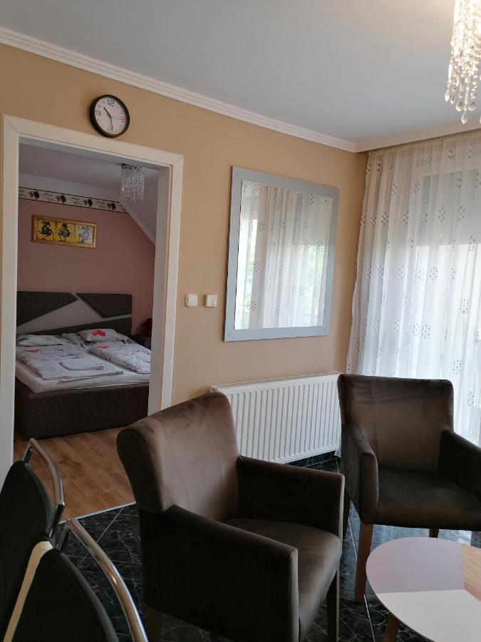 Ferienwohnung Bettina47 Apartman Hajdúszoboszló Exterior foto